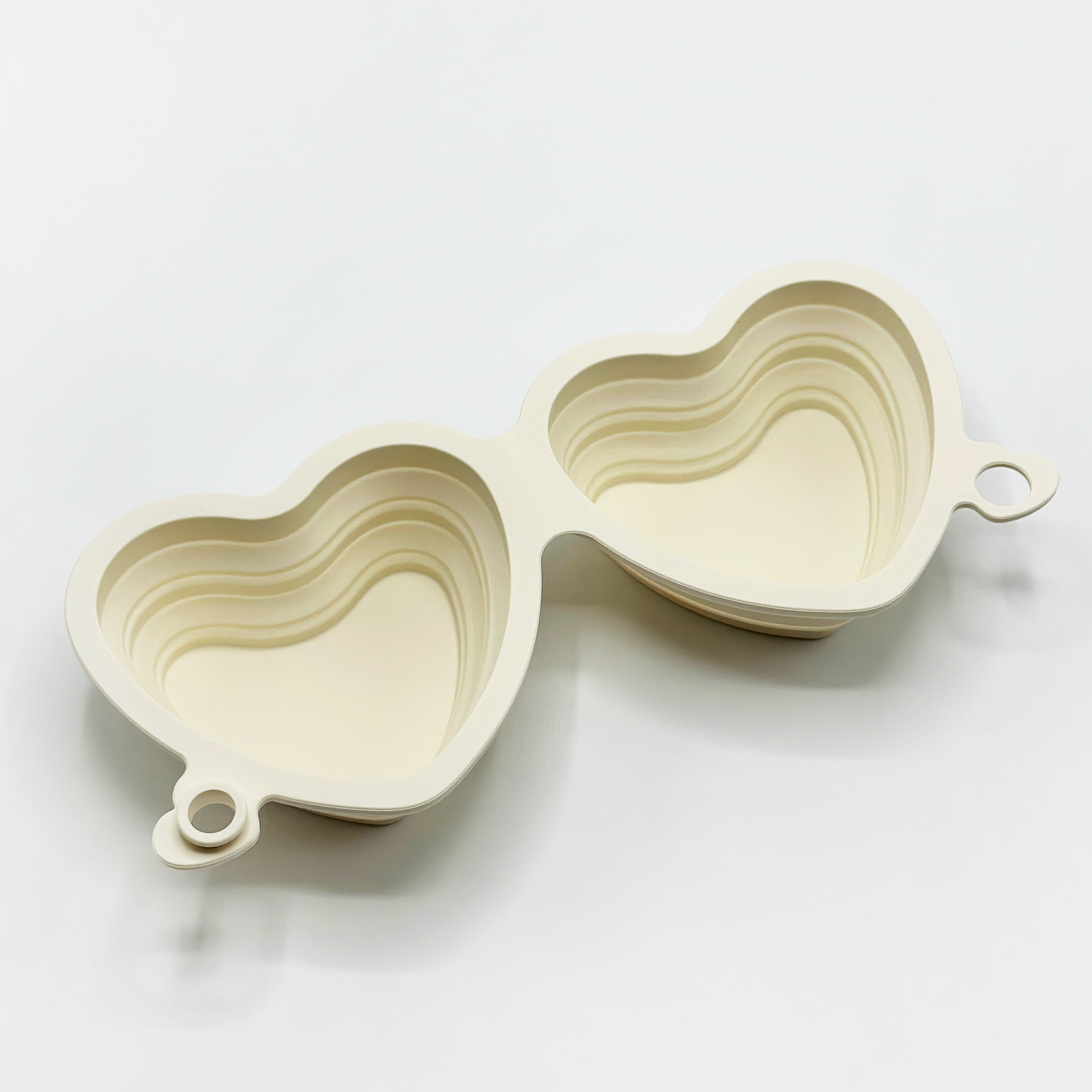 Cocopup Heart Collapsible Bowl, Cream