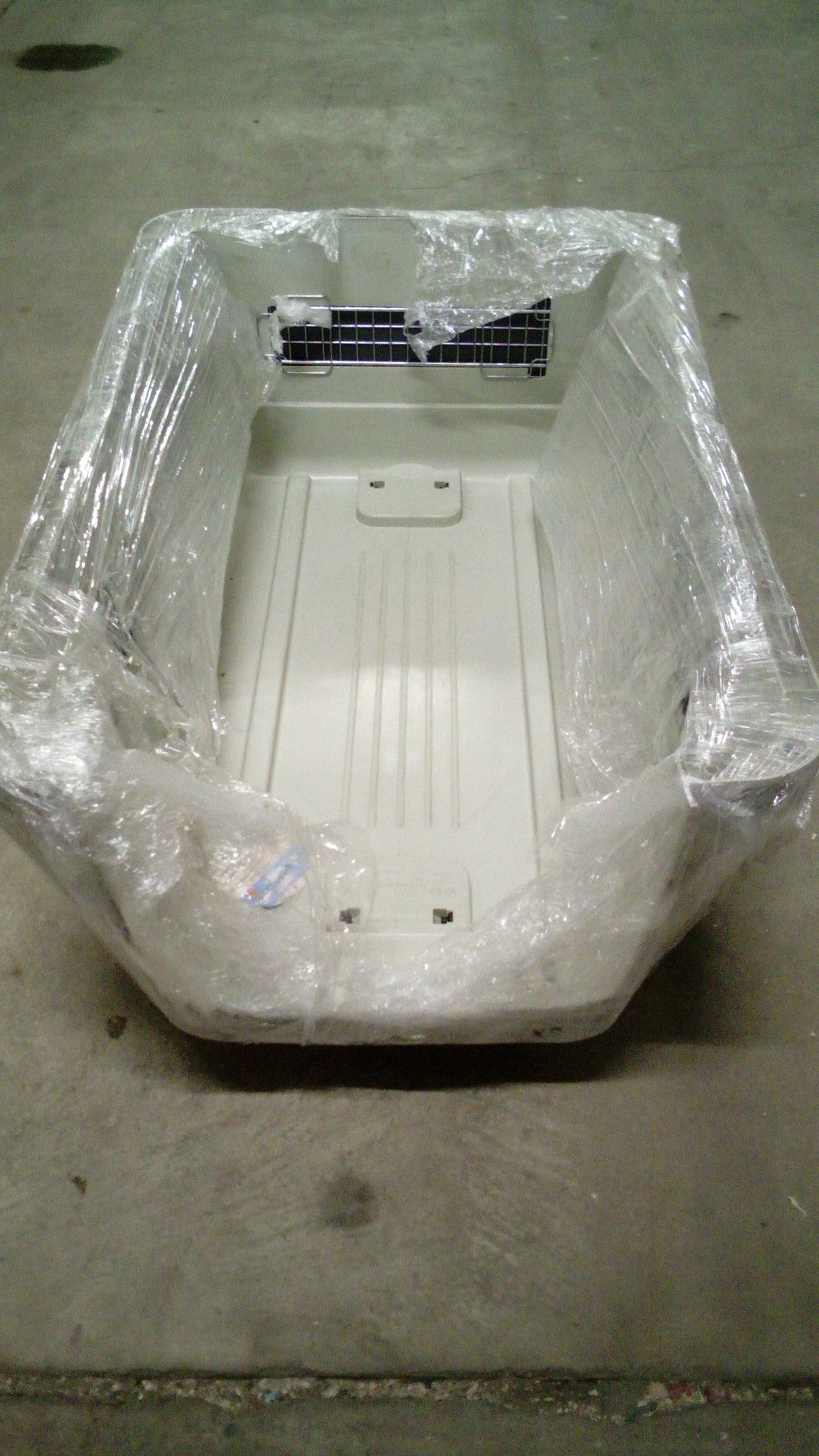 Tip Top Animal Pet Carrier Aviation Crate