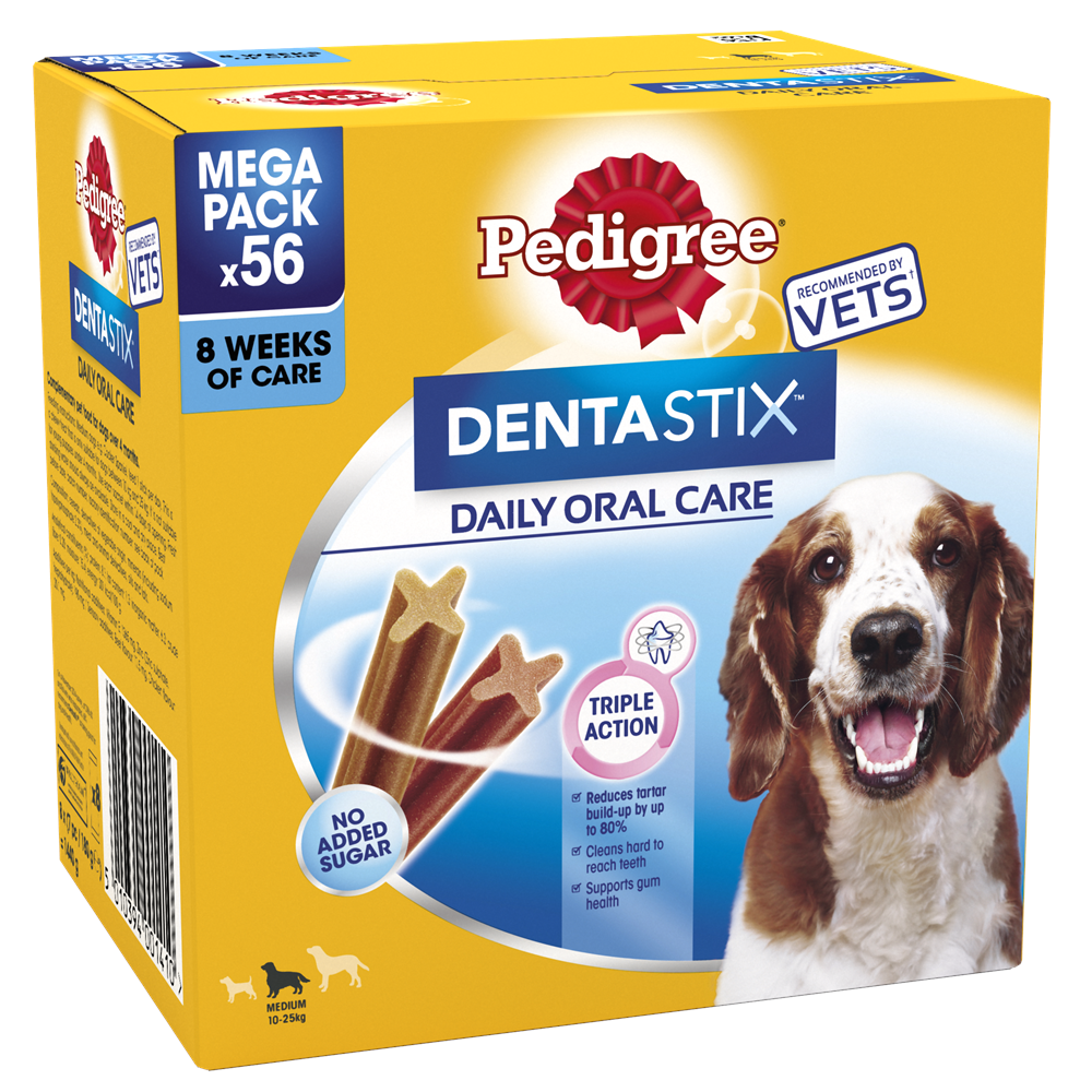 Pedigree DentaStix Daily Dental Dog Treats for Medium Breed Dogs, 56 Sticks