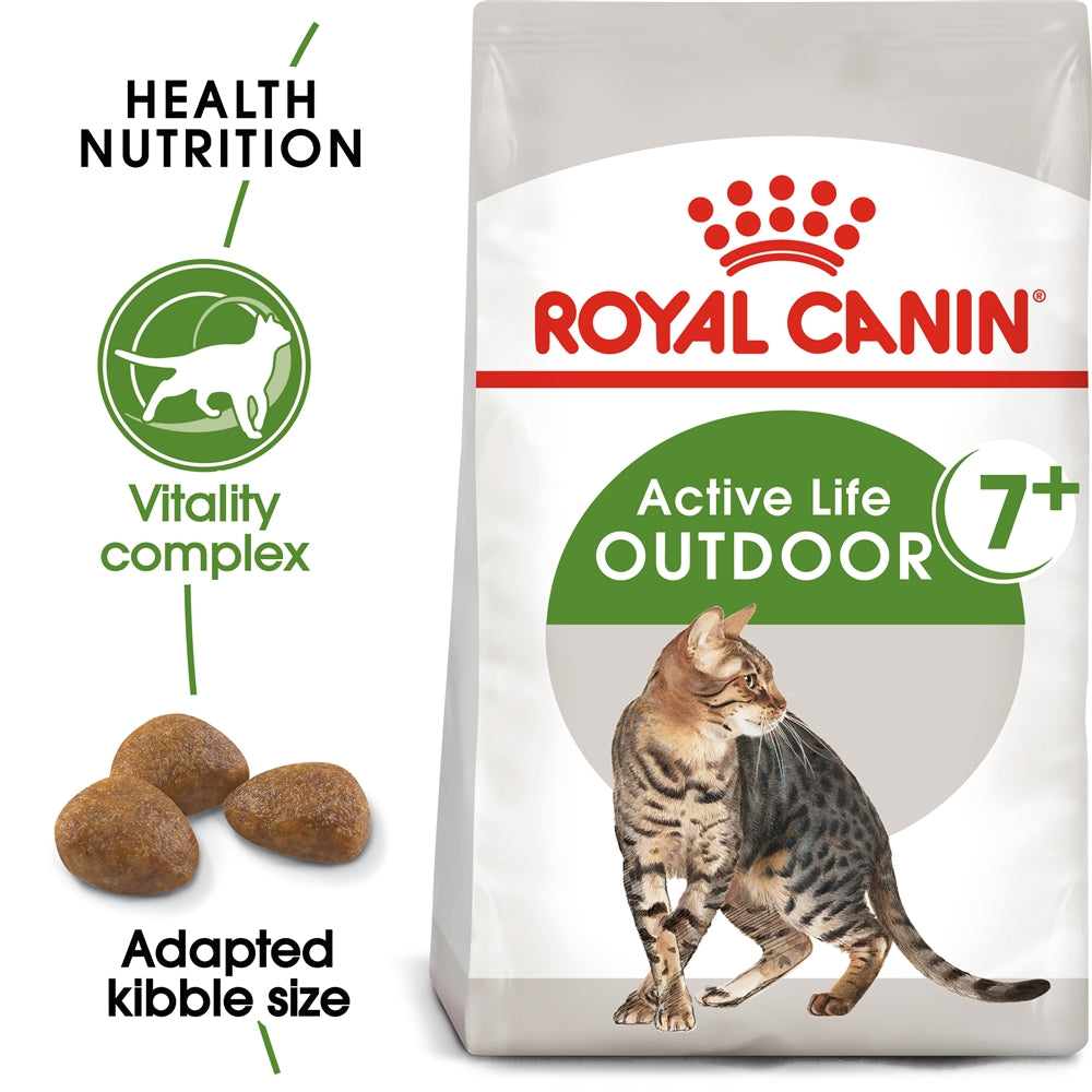 Royal Canin Outdoor 7+ Dry Cat Food for Active Outdoor Senior Cats, 400g