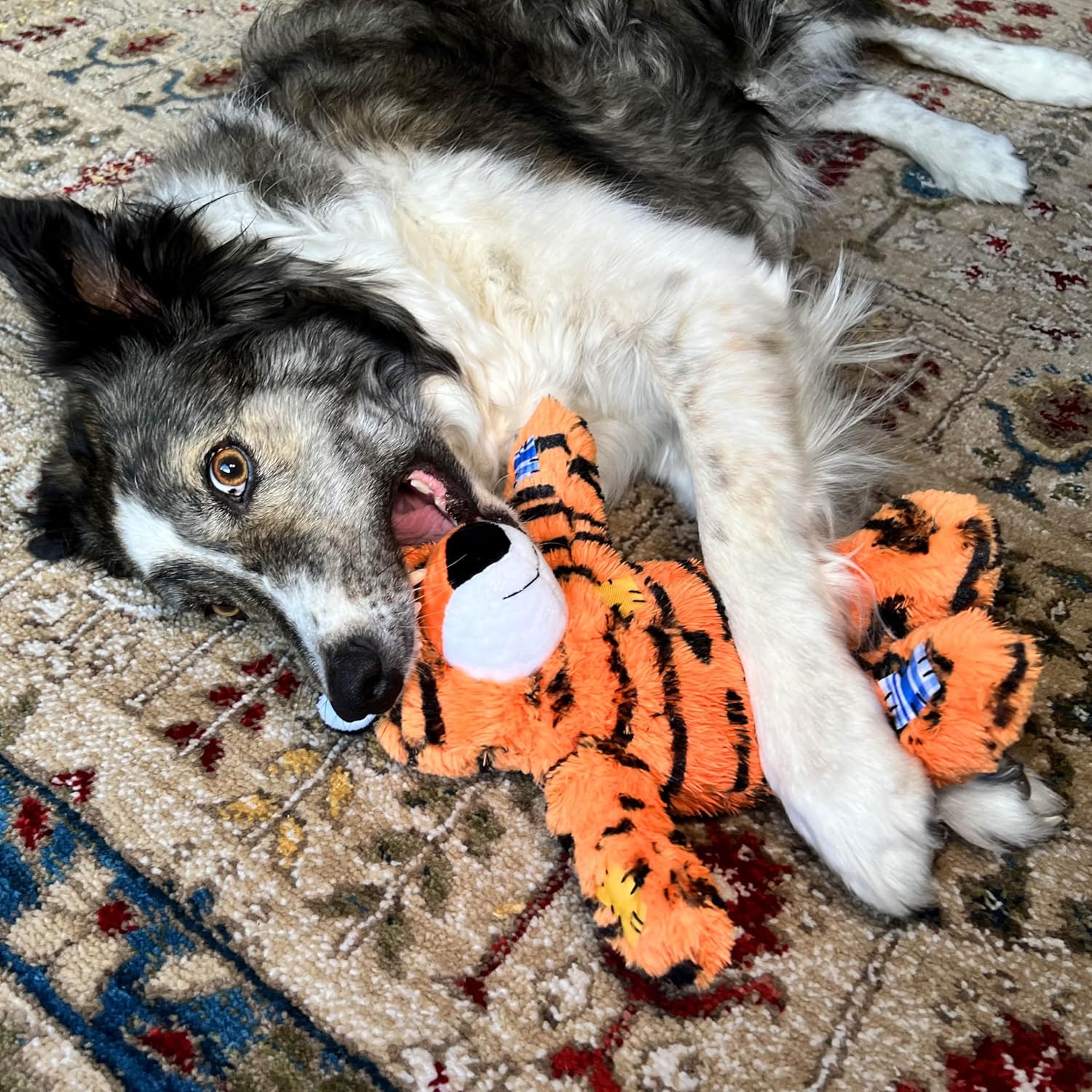 Kong Wild Knots Tiger Dog Toy, Medium/Large