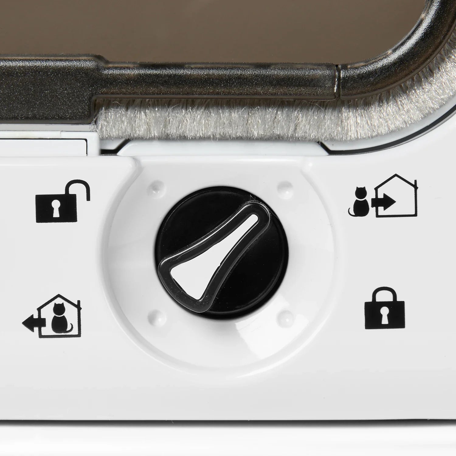 Cat Mate Microchip-Activated Cat Flap with Manual Lock, White