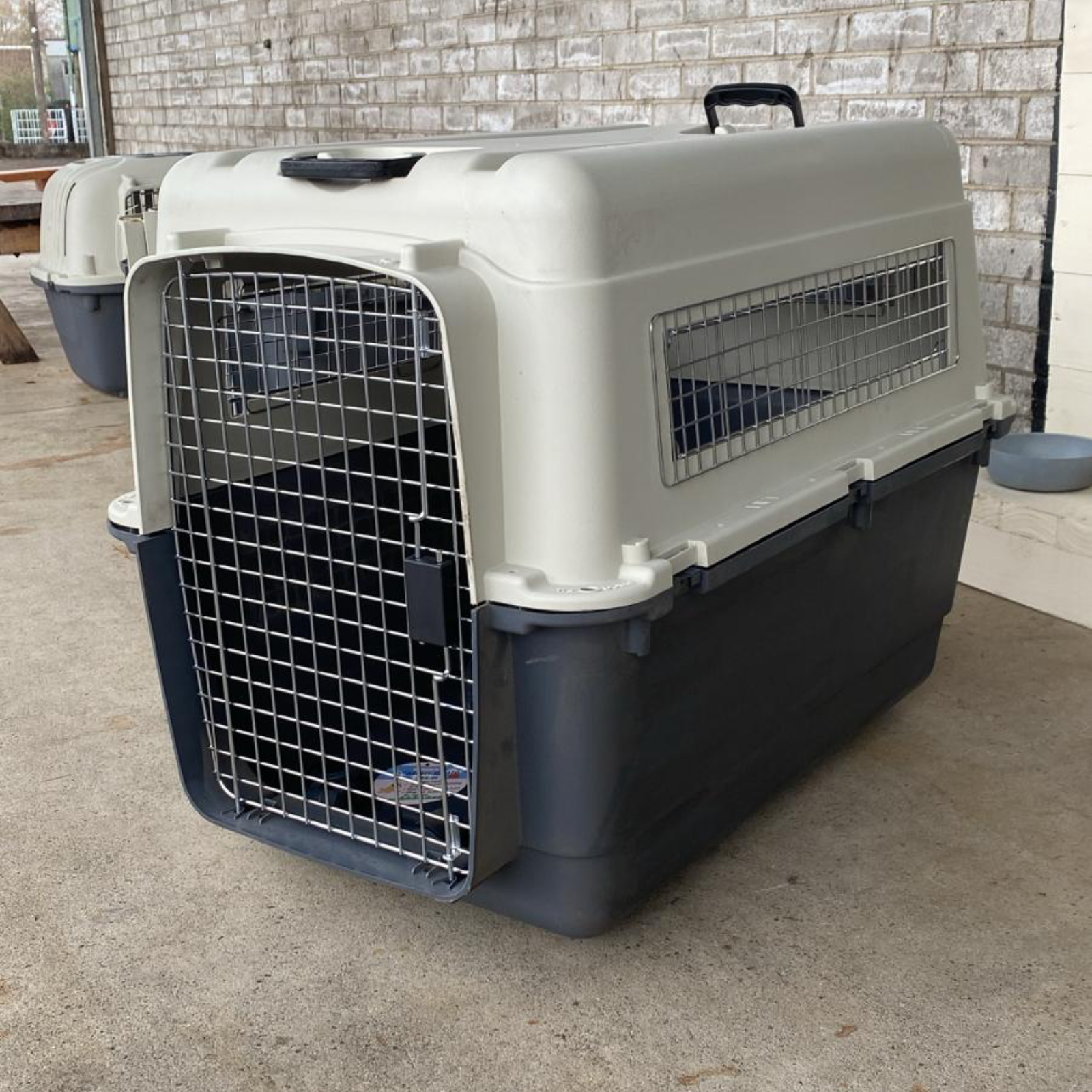 Tip Top Animal Pet Carrier Aviation Crate