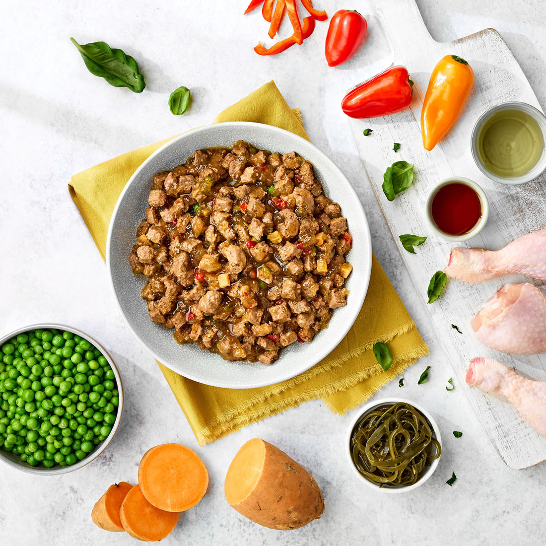 Naturo Grain & Gluten Free Chicken in a Herb Gravy Wet Dog Food for Adult Dogs, 390g