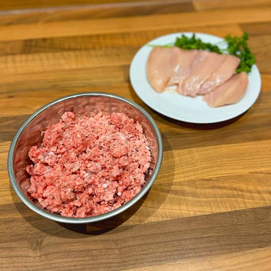 Wilder Chicken Raw Mince+ Dog Food, 1kg