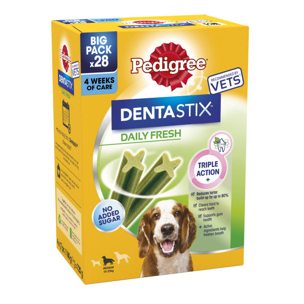 Pedigree Dentastix Daily Fresh Dog Treats for Medium Breed Dogs
